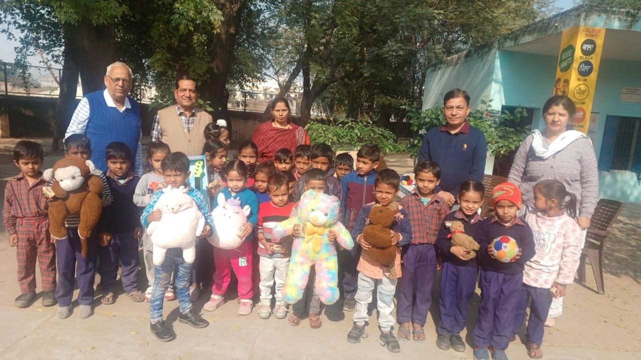 Blankets and food items provided for Samarpan children